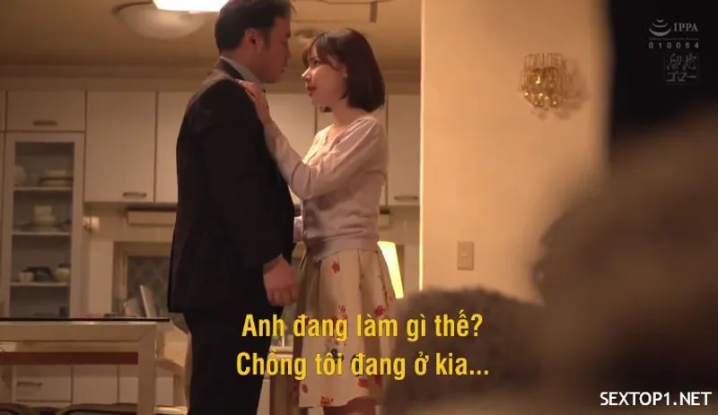 Mối trả bài bí mật với quản lý của ông chồng vietsub